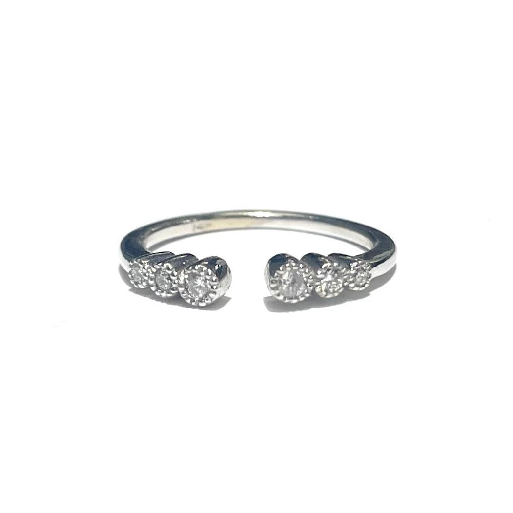 Open Graduated Diamond Ring