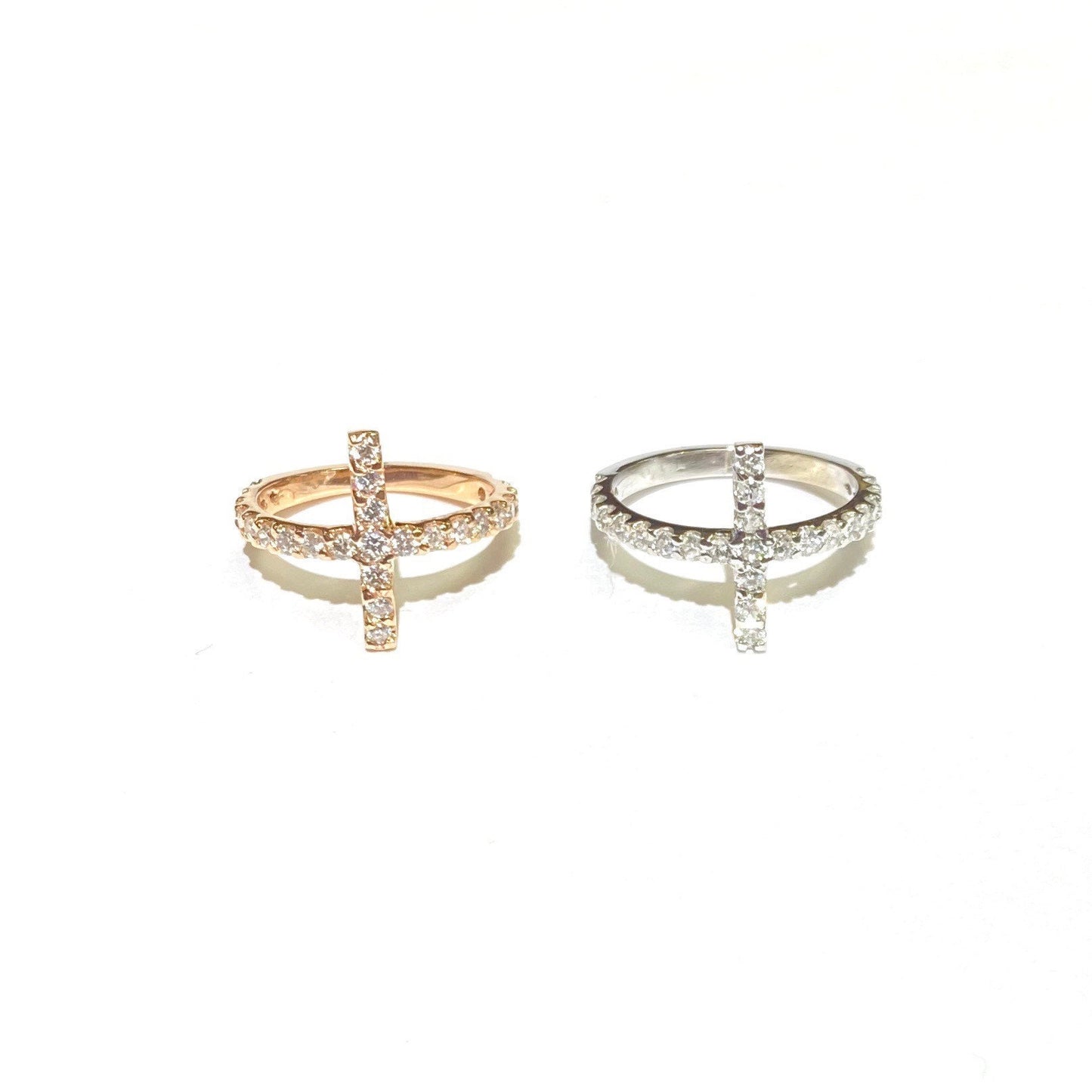 Full Diamond Sideways Cross Ring