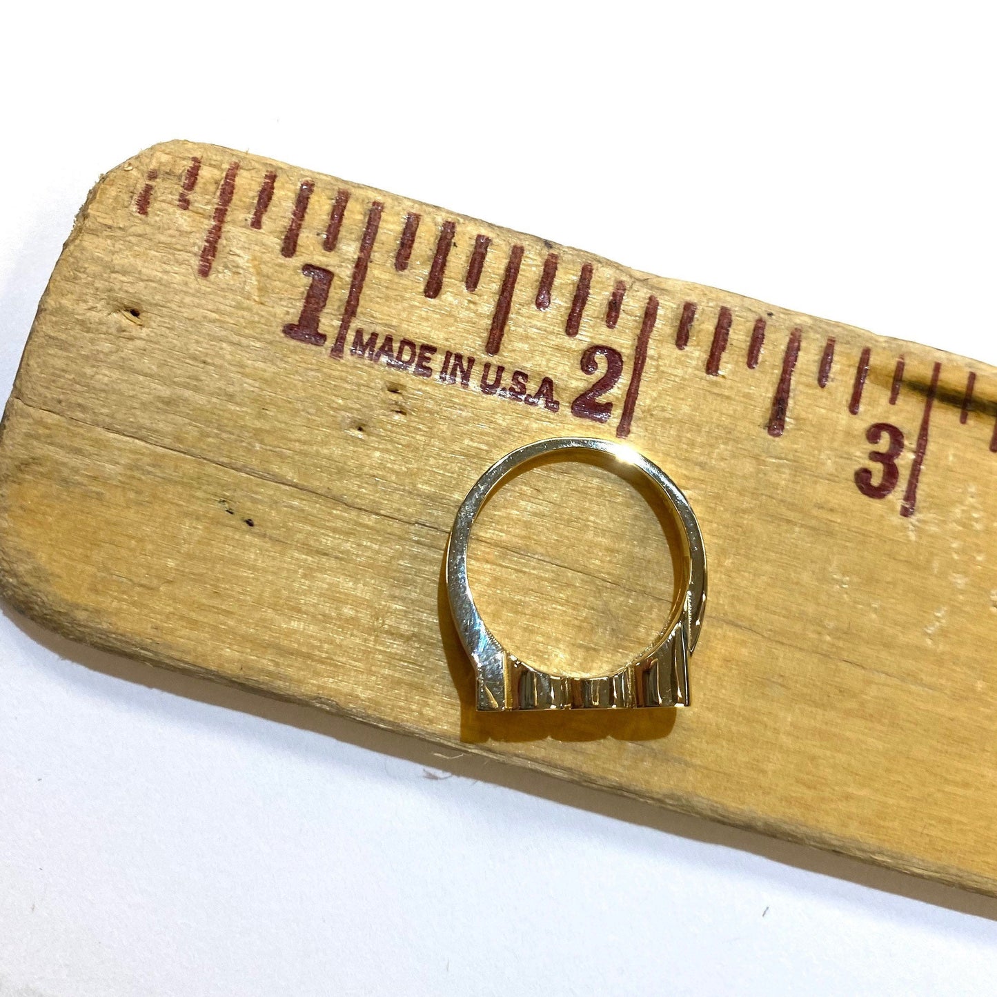 Thin Year Ring