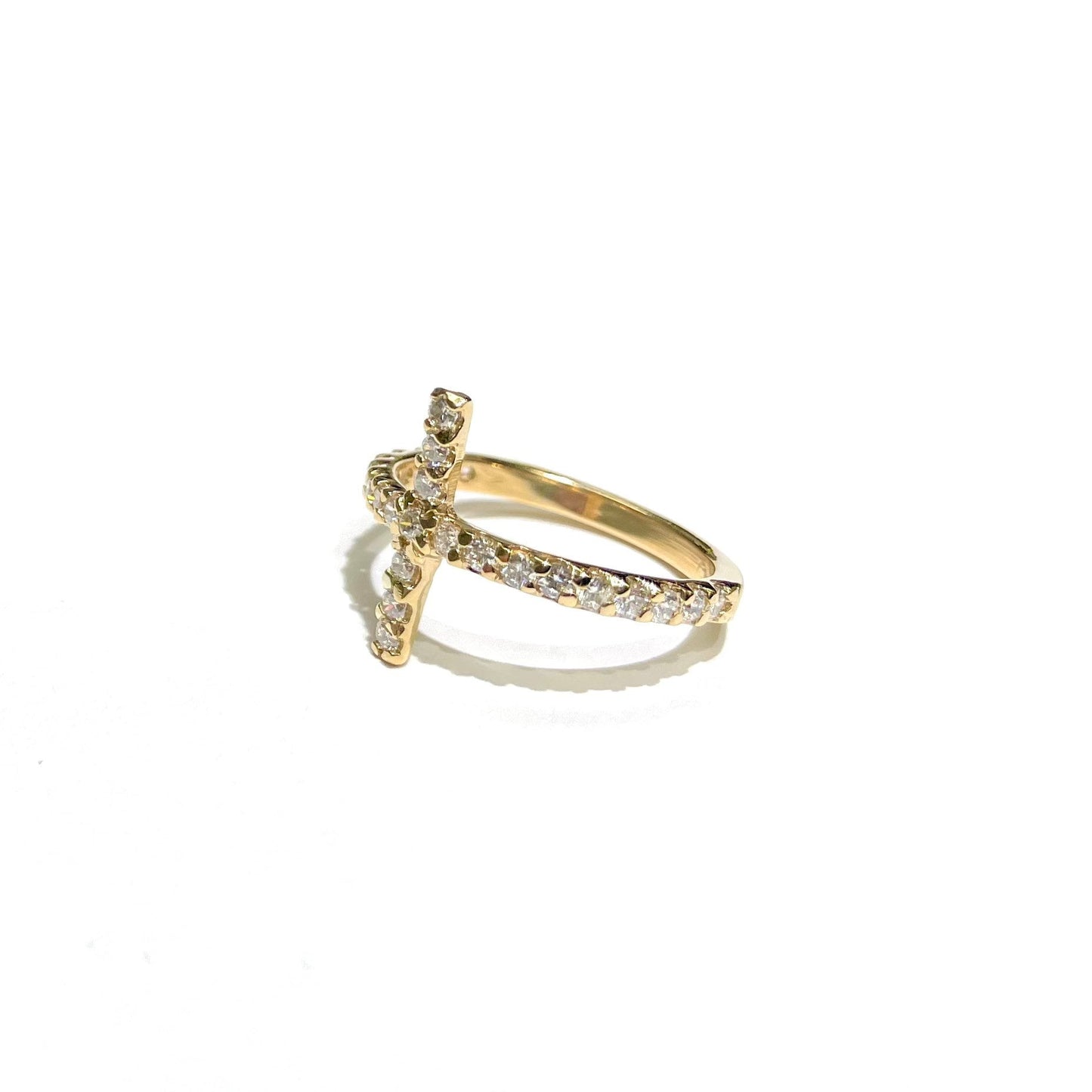 Full Diamond Sideways Cross Ring