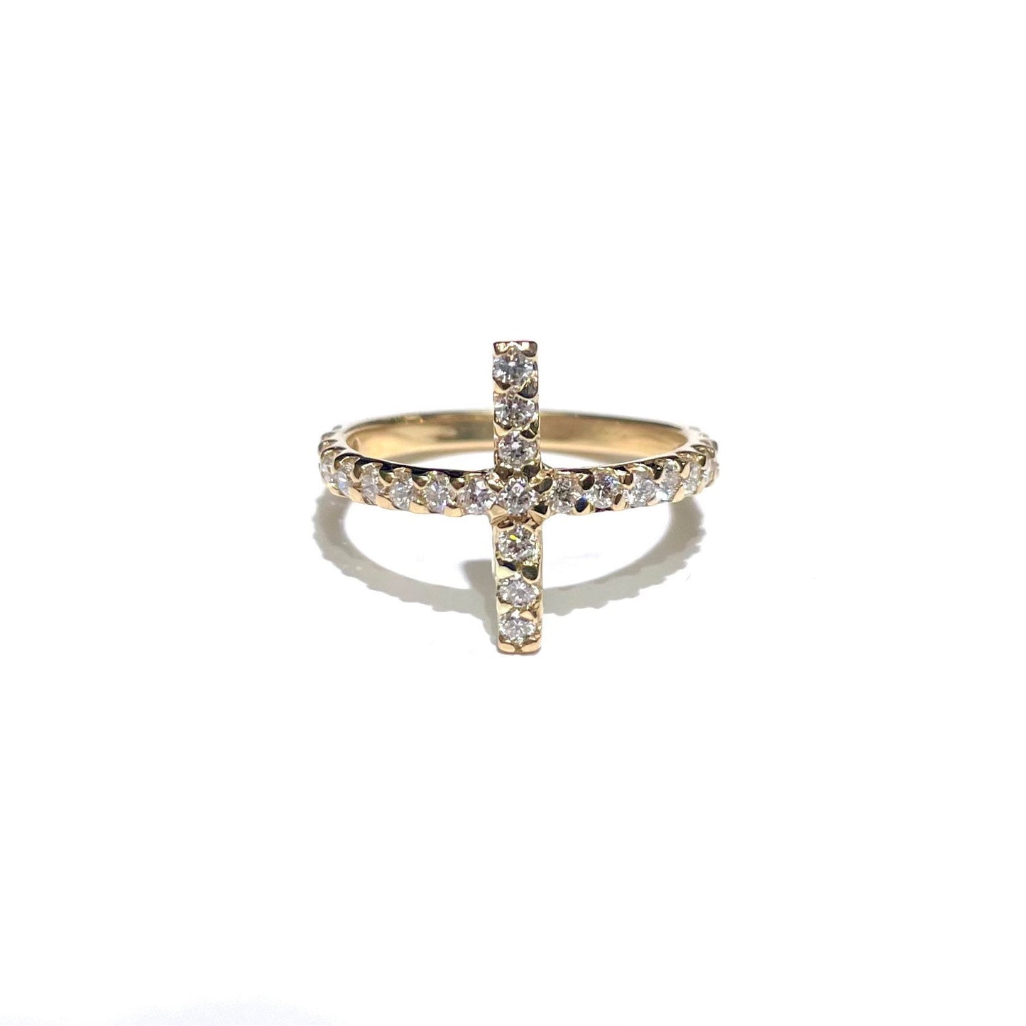 Full Diamond Sideways Cross Ring
